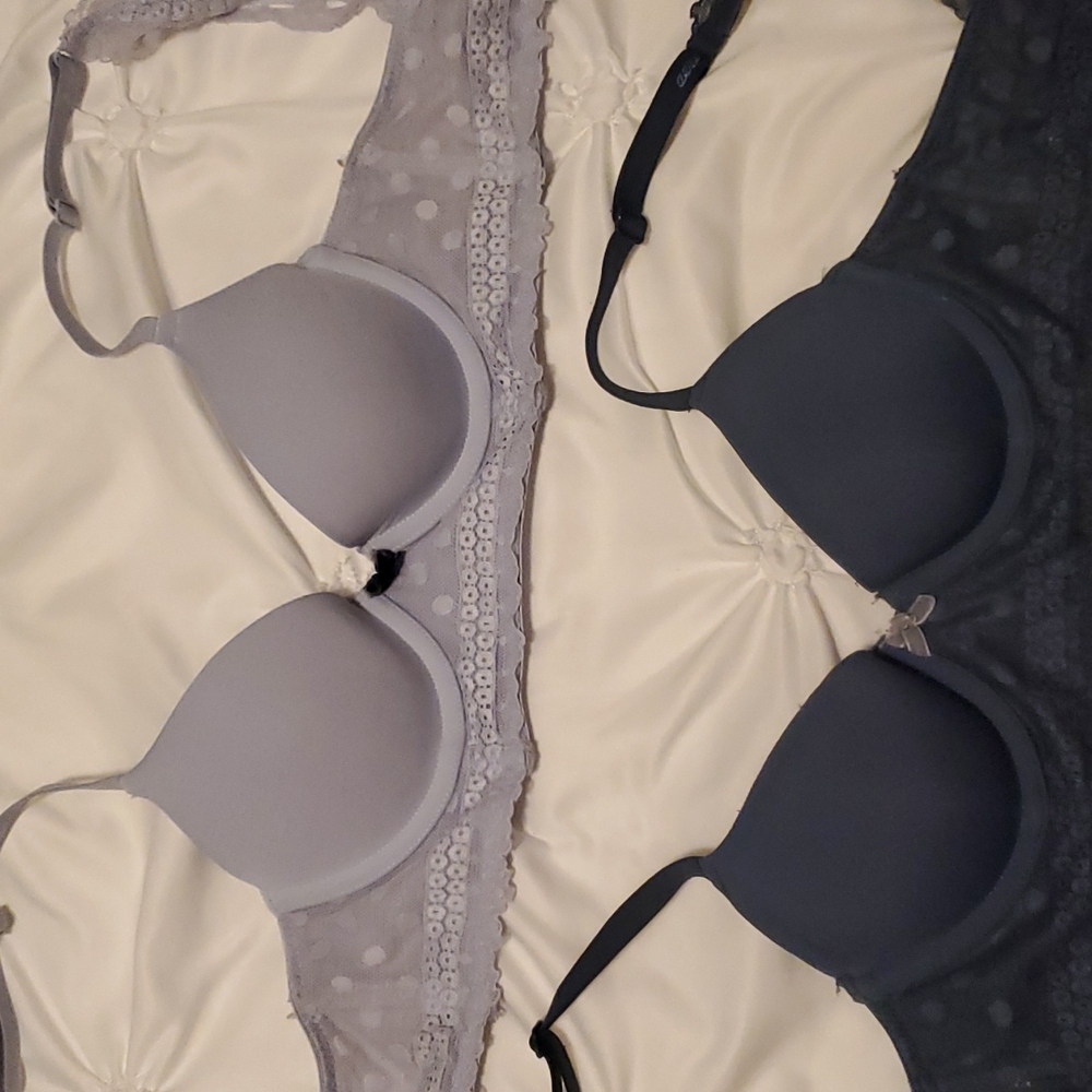 Aerie bras (2 pair)
